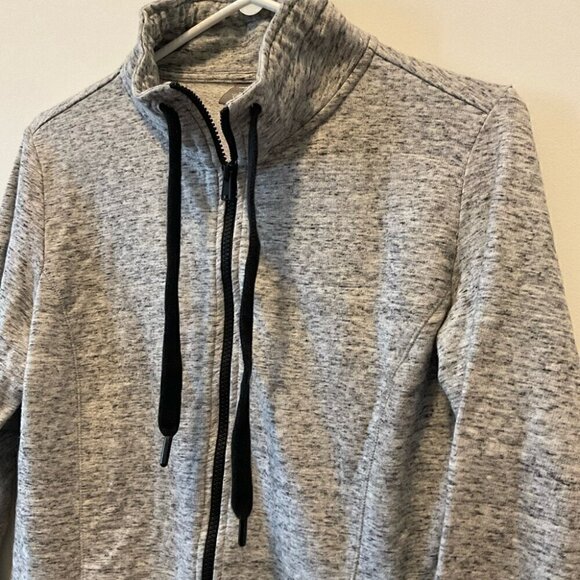 Joe Fresh Active Full Zip Long Sleeve - Picture 4 of 7